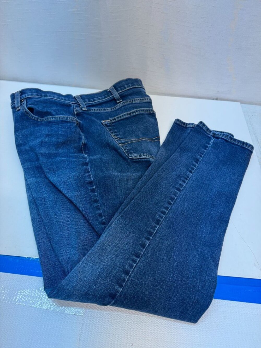 Hollister skinny jeans--36x32 preowned